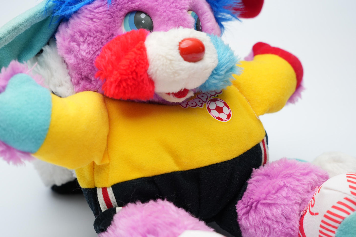 Vintage 1986 Popples Sports Popple – Big Kick Voetbal Editie – 28 cm (11 inch)