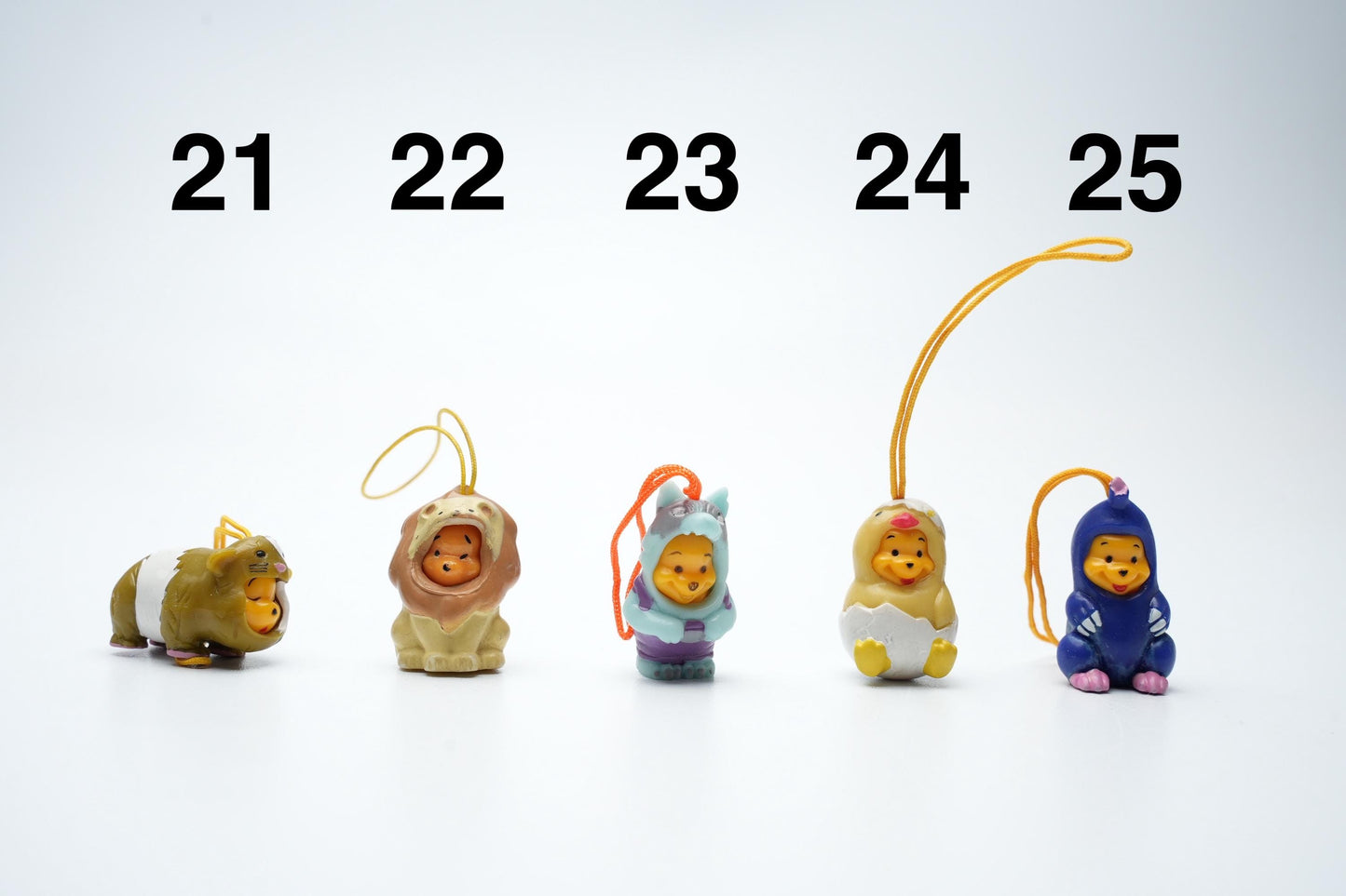 Peek-a-pooh telefoon bedels | Capsule Toys | Vintage peek a pooh bedels | pick your favorite (45 verschillende)