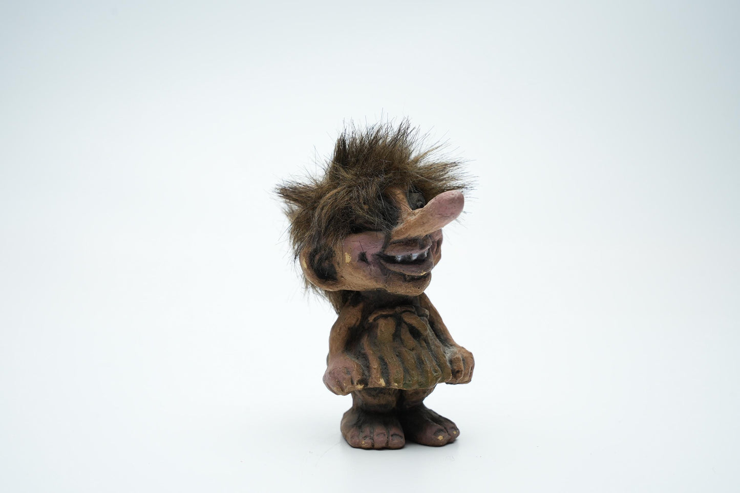 Nyform Troll (Nr. 15) – Handgemaakt Noors Troll Beeldje – 10 cm / 4 inch