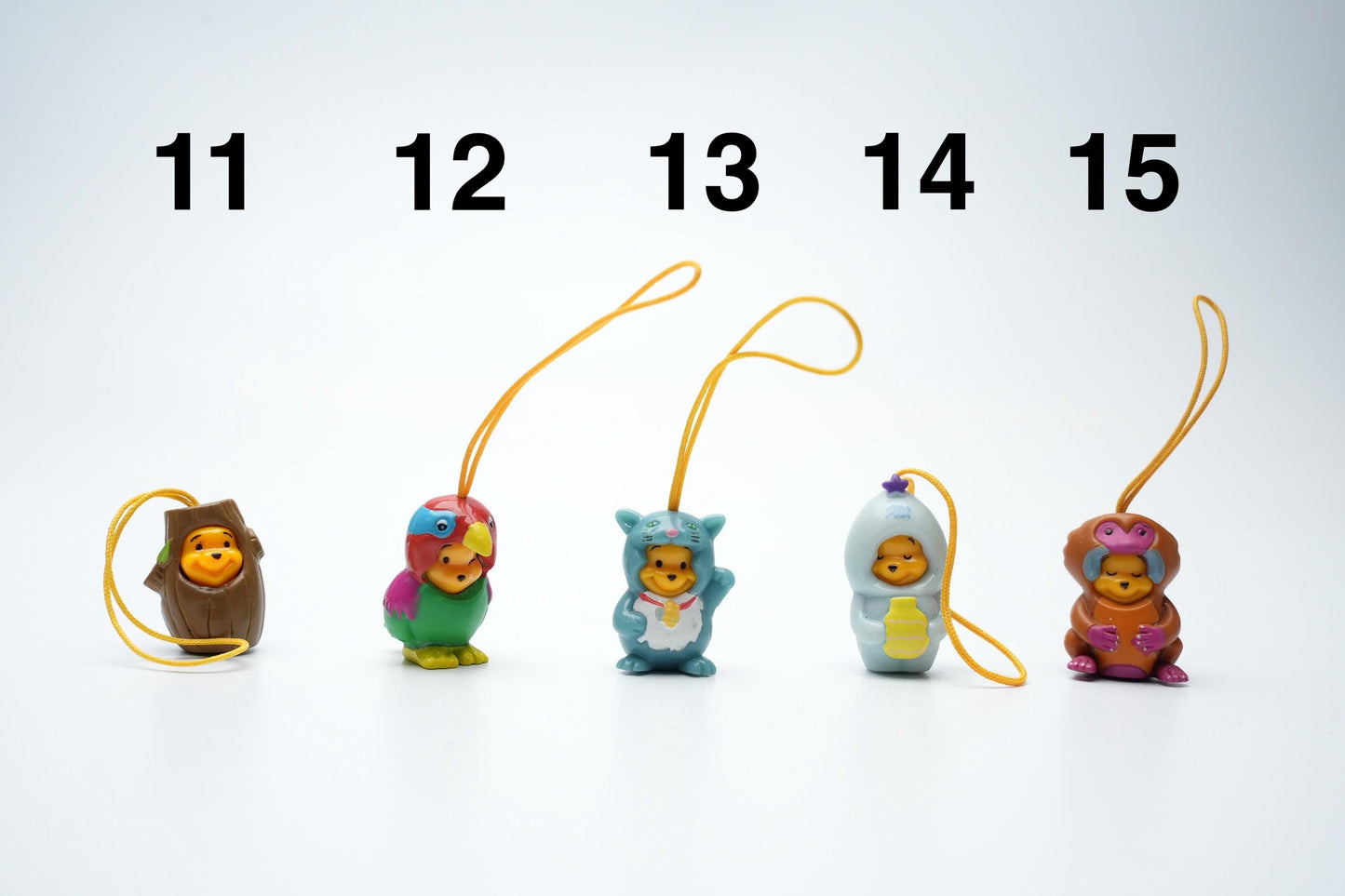 Peek-a-pooh telefoon bedels | Capsule Toys | Vintage peek a pooh bedels | pick your favorite (45 verschillende)