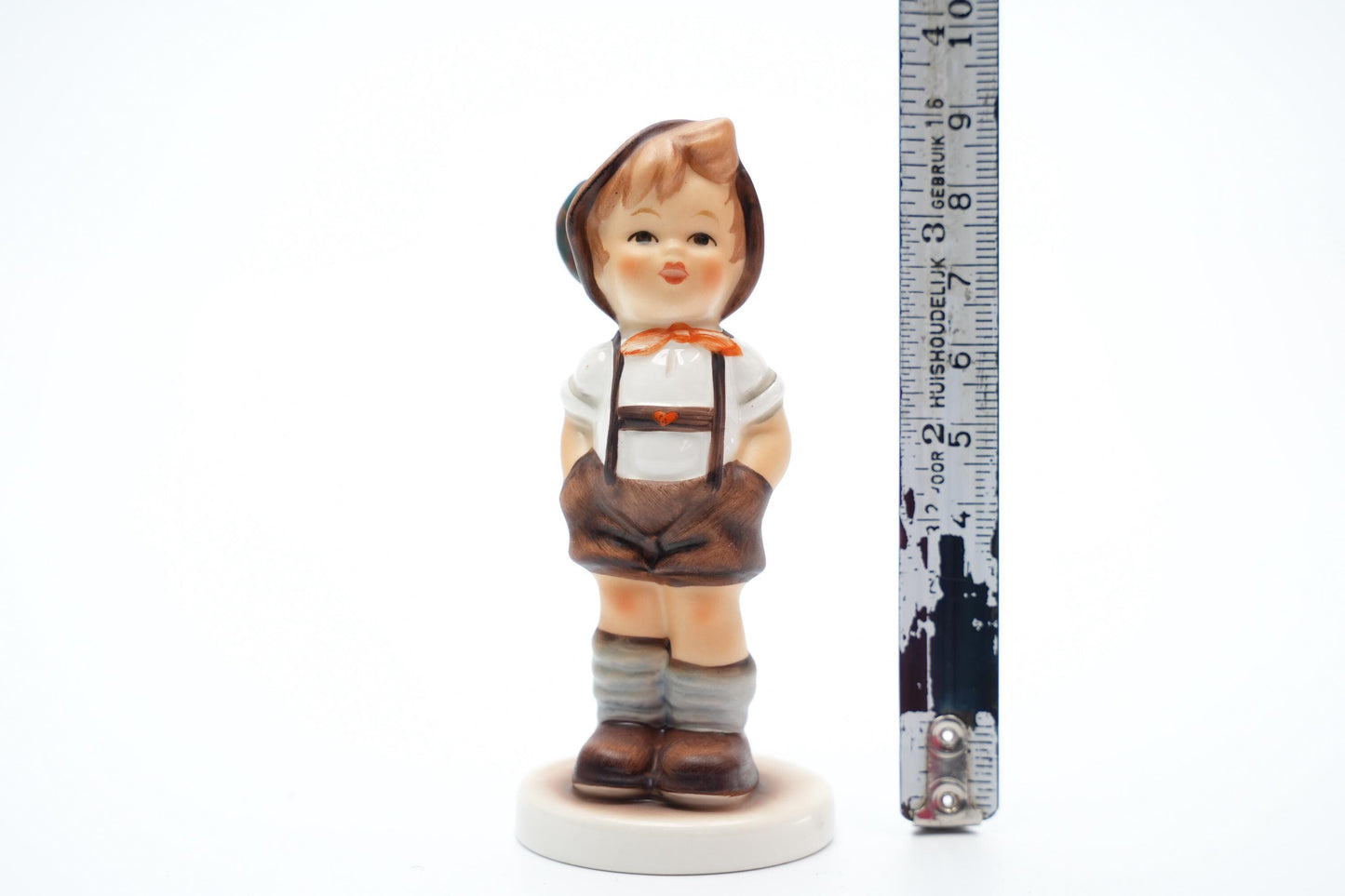 Hummel Beeldje 'Playful Boy' - HUM 630, TMK-7 (9 cm / 3.5 inch), 1990