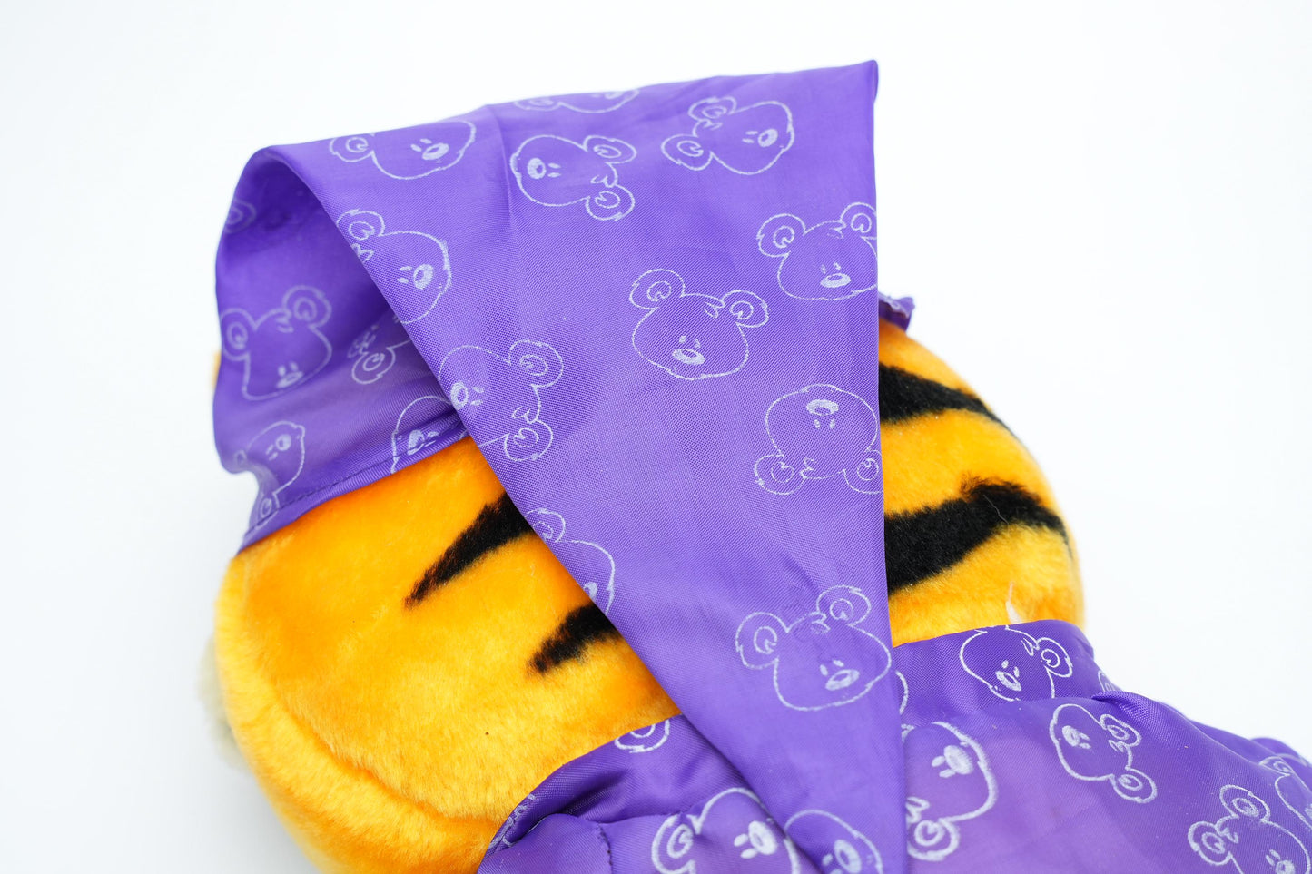 Vintage Garfield Knuffel in Slaapoutfit – 35 cm (14 inch) – Play By Play Collectible