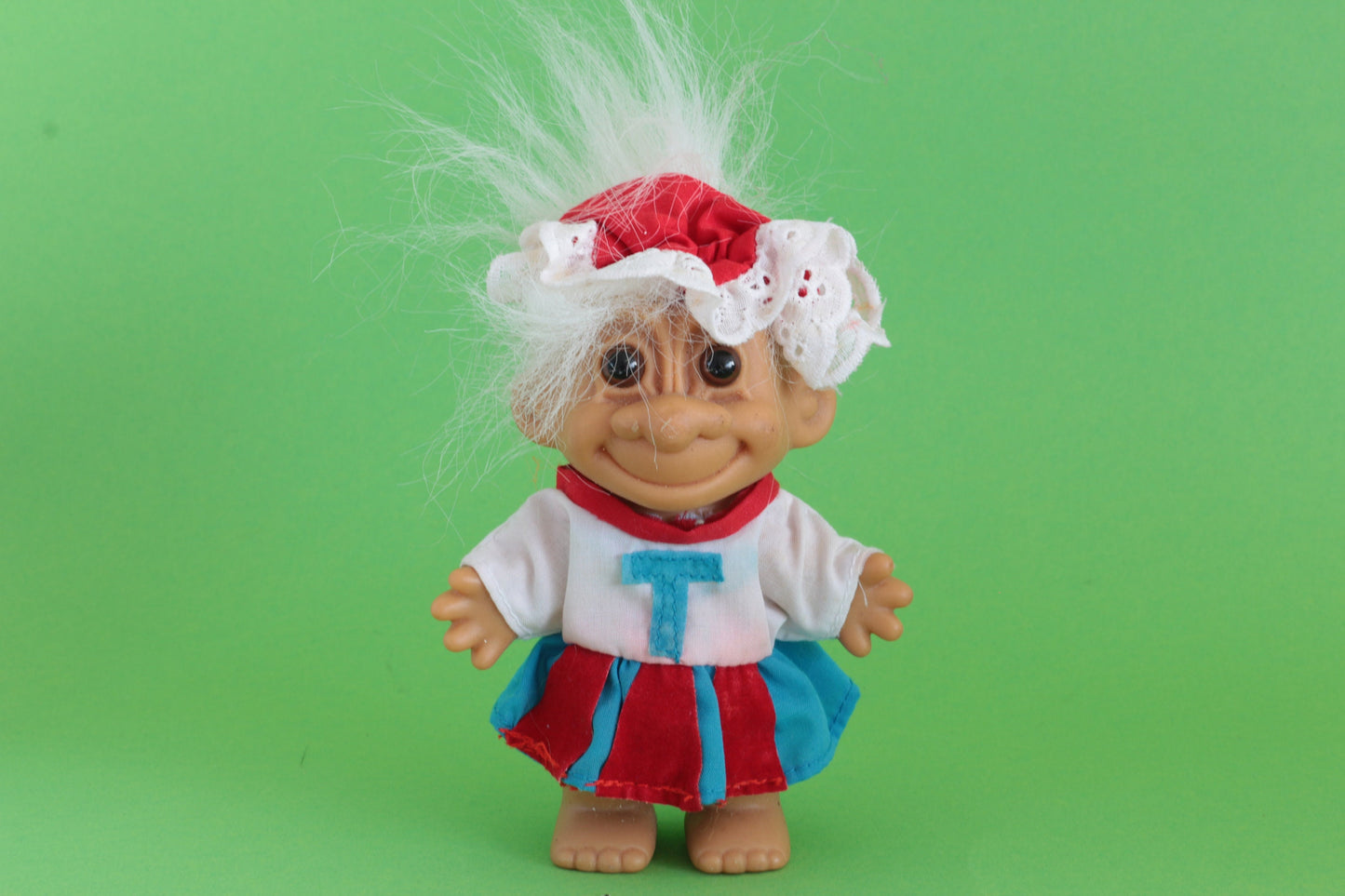 Vintage Russ Troll | Russ trol in leuk outfit