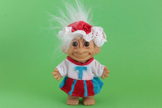 Vintage Russ Troll | Russ trol in leuk outfit
