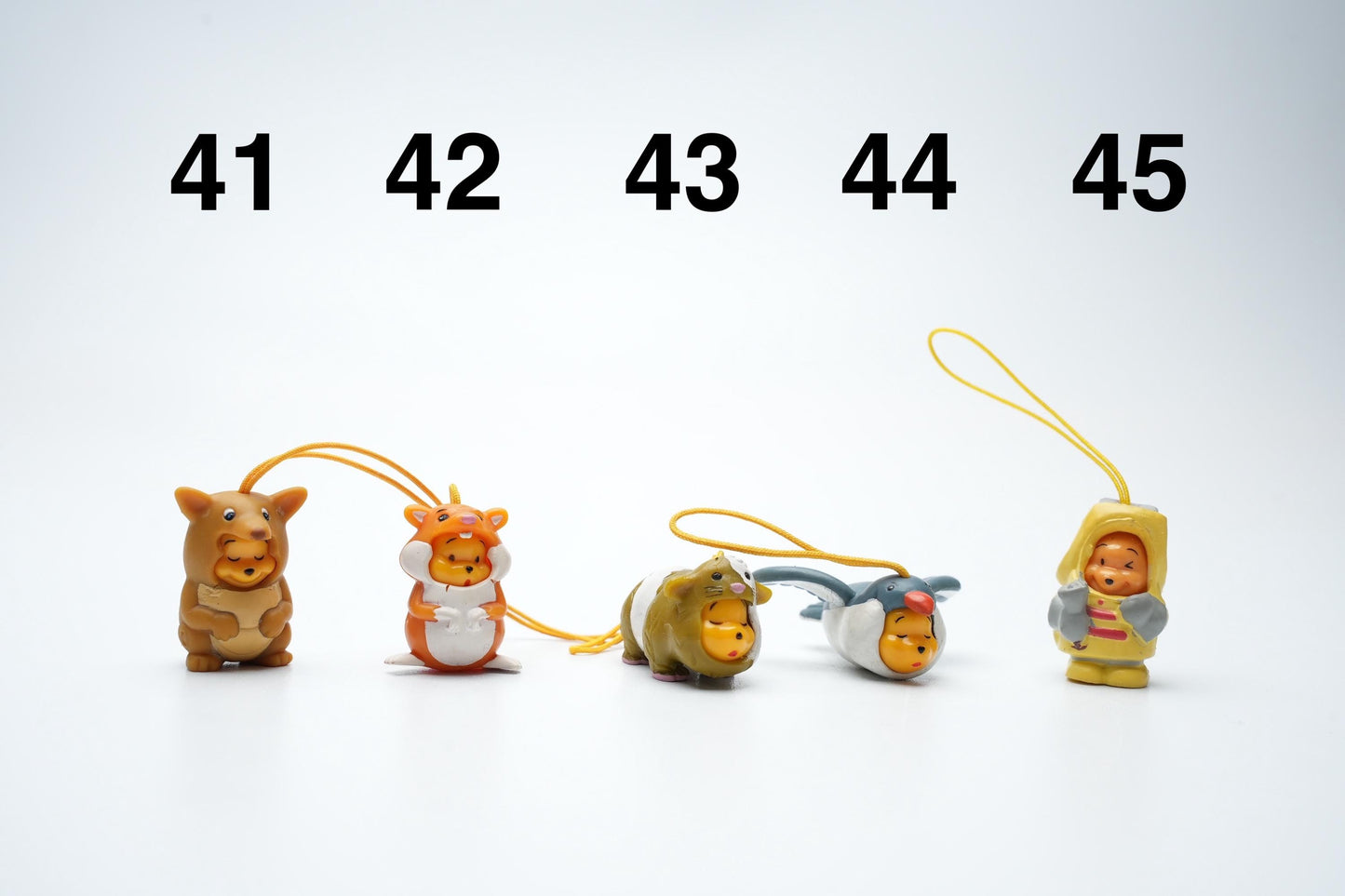 Peek-a-pooh telefoon bedels | Capsule Toys | Vintage peek a pooh bedels | pick your favorite (45 verschillende)
