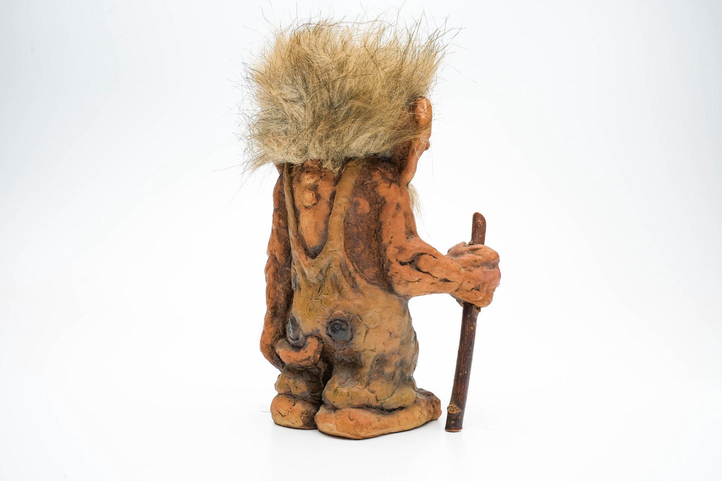 Nyform Trol – 21 cm (8.27 inch) – Oude Wijze met Staf