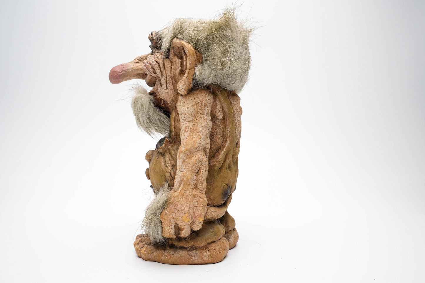Nyform opa staand – Handgemaakt in Noorwegen – 25 cm/9.8 inch