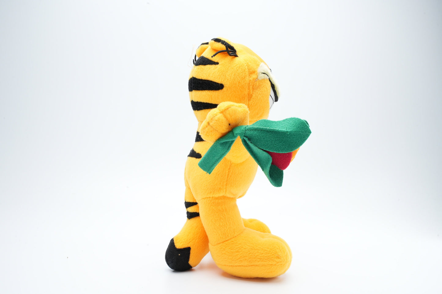 Garfield met bloemen | Garfield plush met mooie rozen
