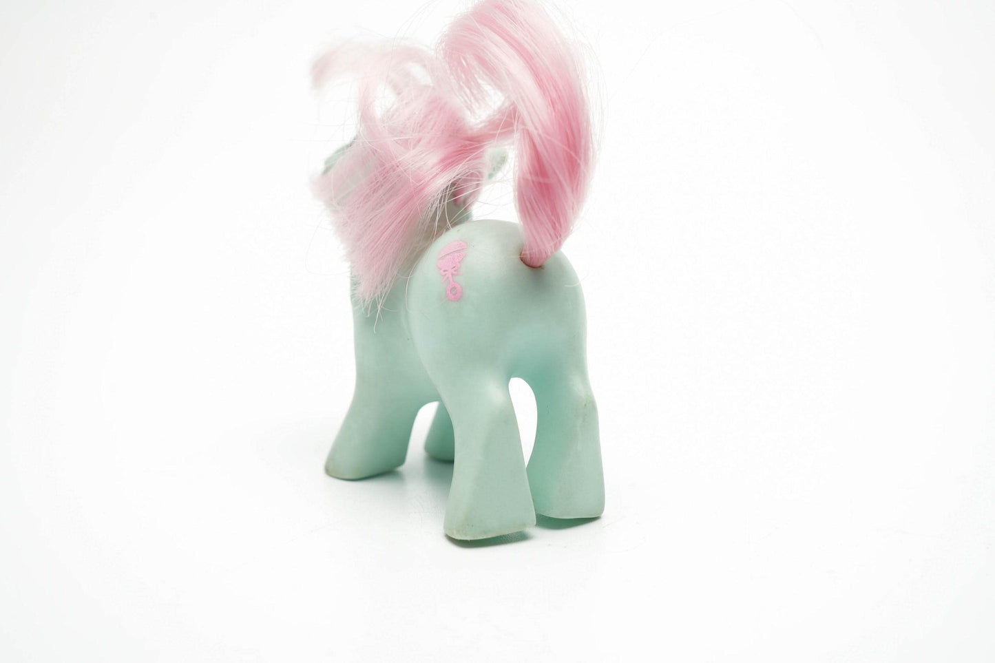 Vintage My Little Pony Baby Cuddles – G1 Baby Pony 1986 – Mintgroen met Roze Fles