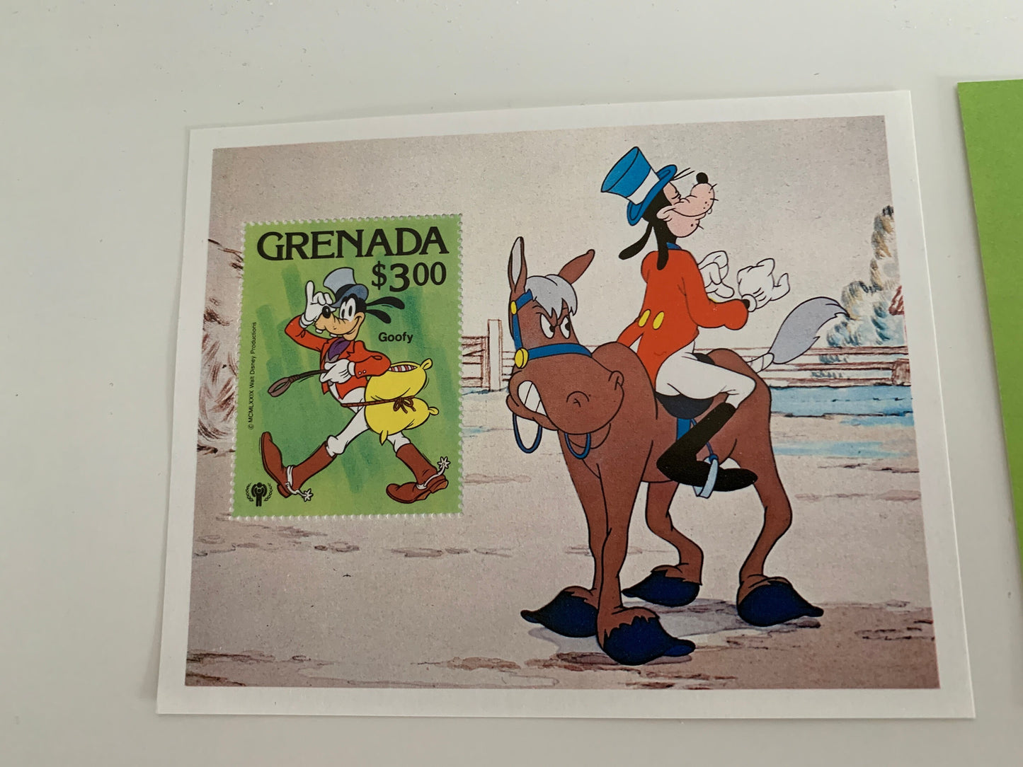 Vintage Disney postzegels speciale uitgaven Goofy, Mickey en Pluto (perfecte conditie)