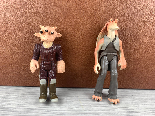 Star Wars Jar Jar Binks and Ree Yees figures 1983