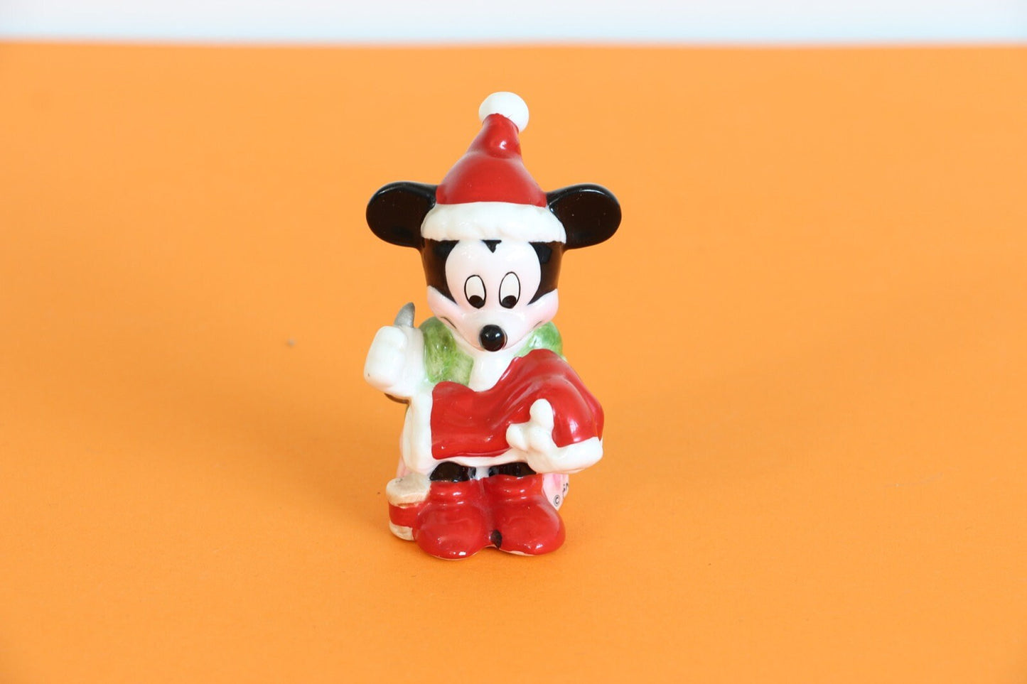 Vintage Mickey Mouse Walt Disney kerstmis ornament| Mickey Mouse porseleinen kerstbeeldje| kerst kado vader| kerst kado moeder