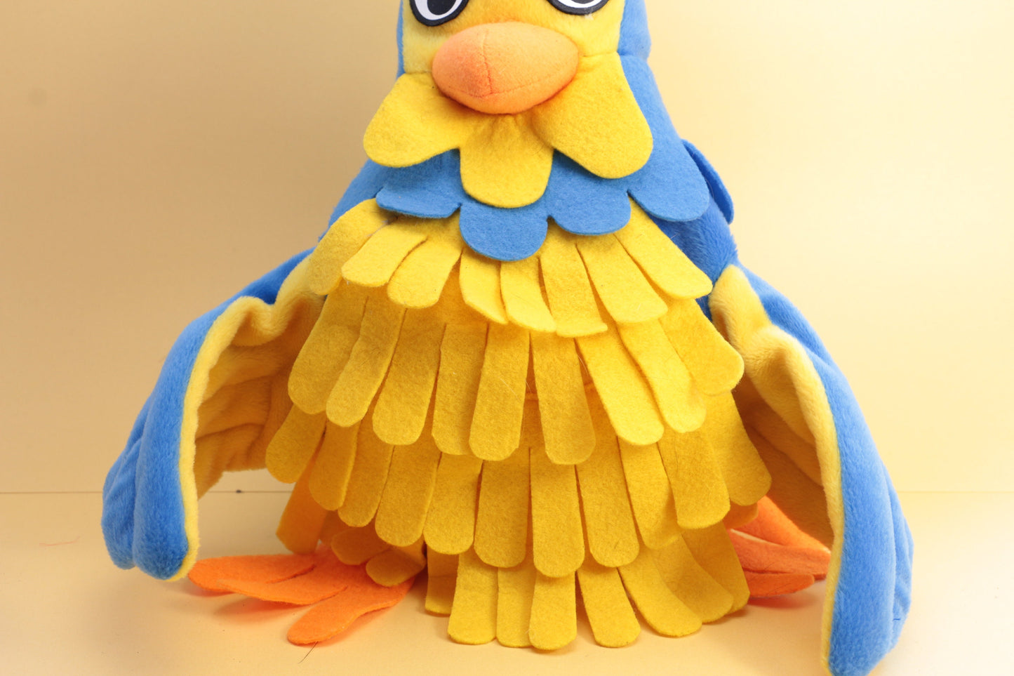 De fabeltjes krant handpop (hele goede staat)