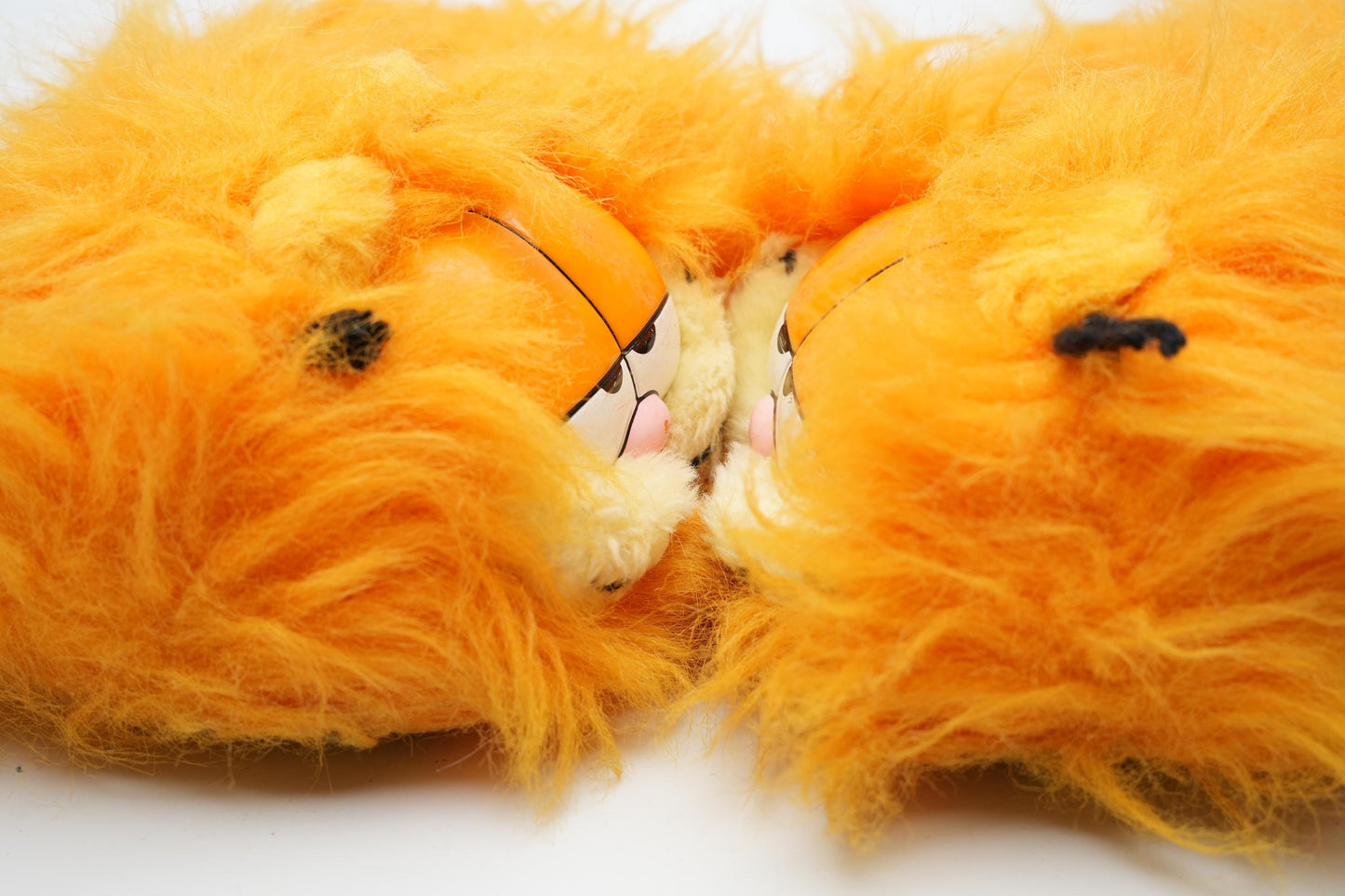 Vintage Garfield Pantoffels - United Feature Syndicate Inc. & Paws (1981)