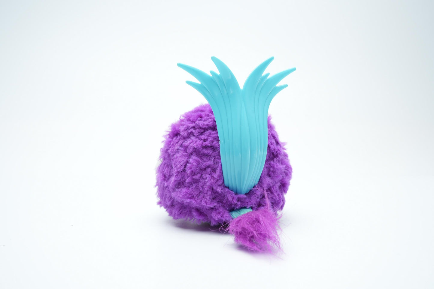 Furby Furbling "Sweet" Series – Paars Met Bril en Blauwe Kuif – Zeldzaam Miniatuur Verzamelobject