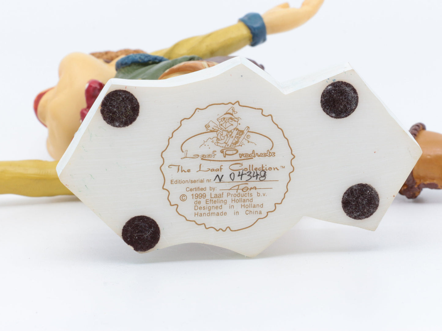 Vintage verzamelobject Laaf | Efteling | Magische wezens zoals elfen en kabouters | Schaatsende Laaf | Winter thema laven
