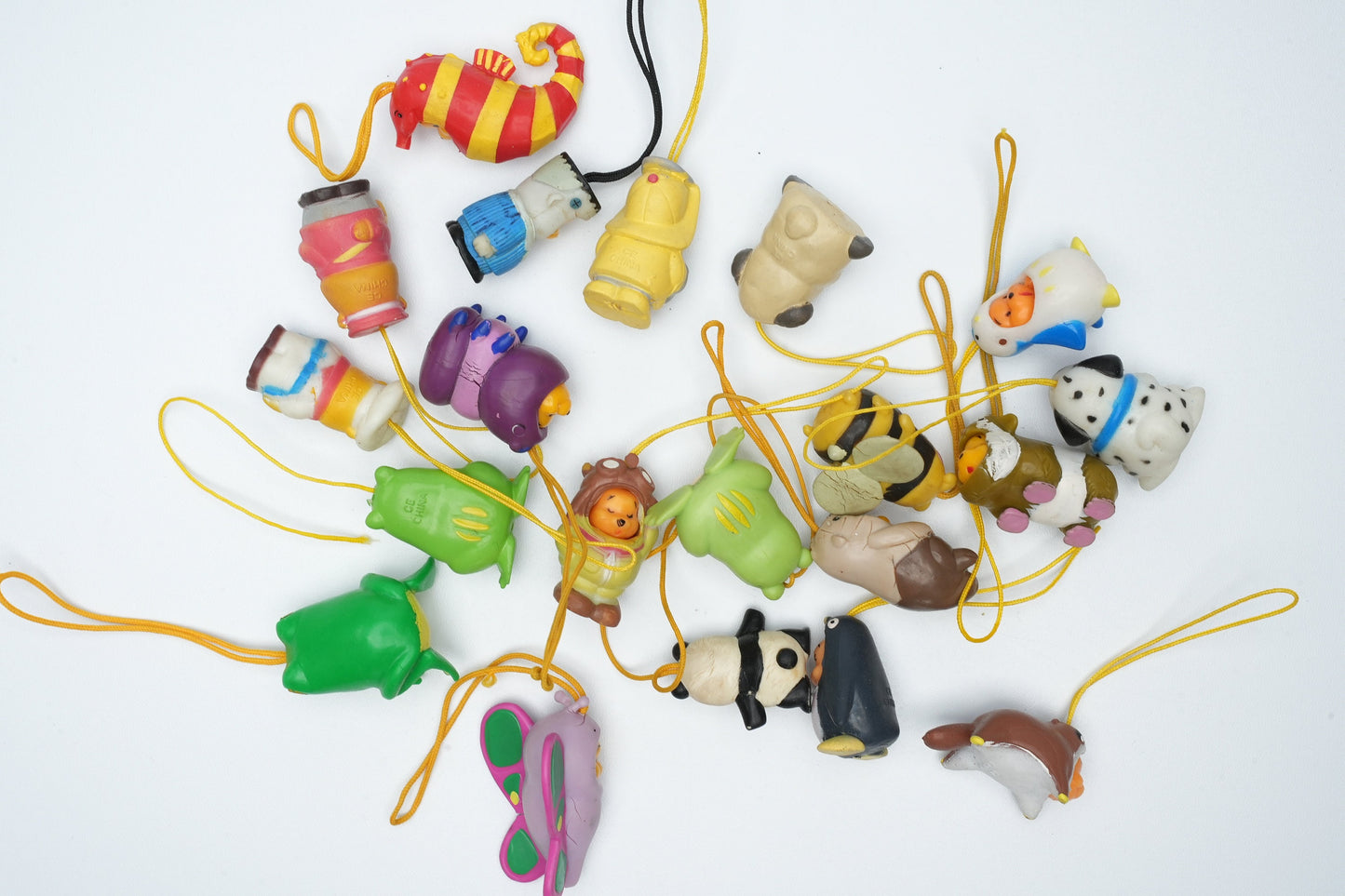 Kapotte Peek-A-Pooh telefoon bedels | Capsule Toys | Vintage Peek A Pooh bedels | 15 random stuks
