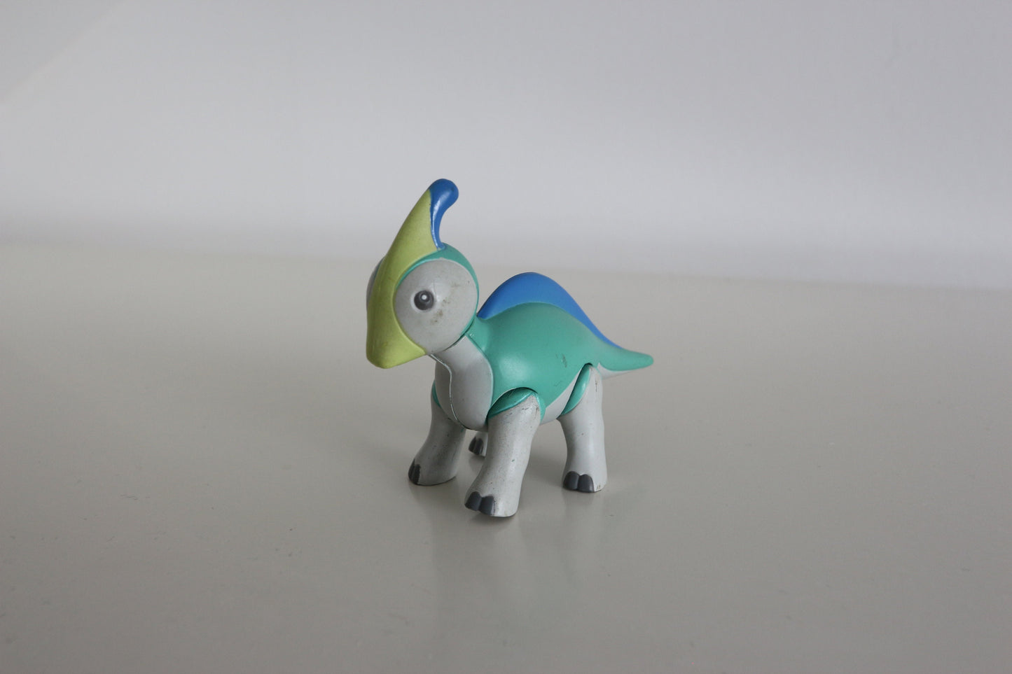 Sega Sunrise Playmates Dinosaur King - PARIJS - speelgoed figuur 2"