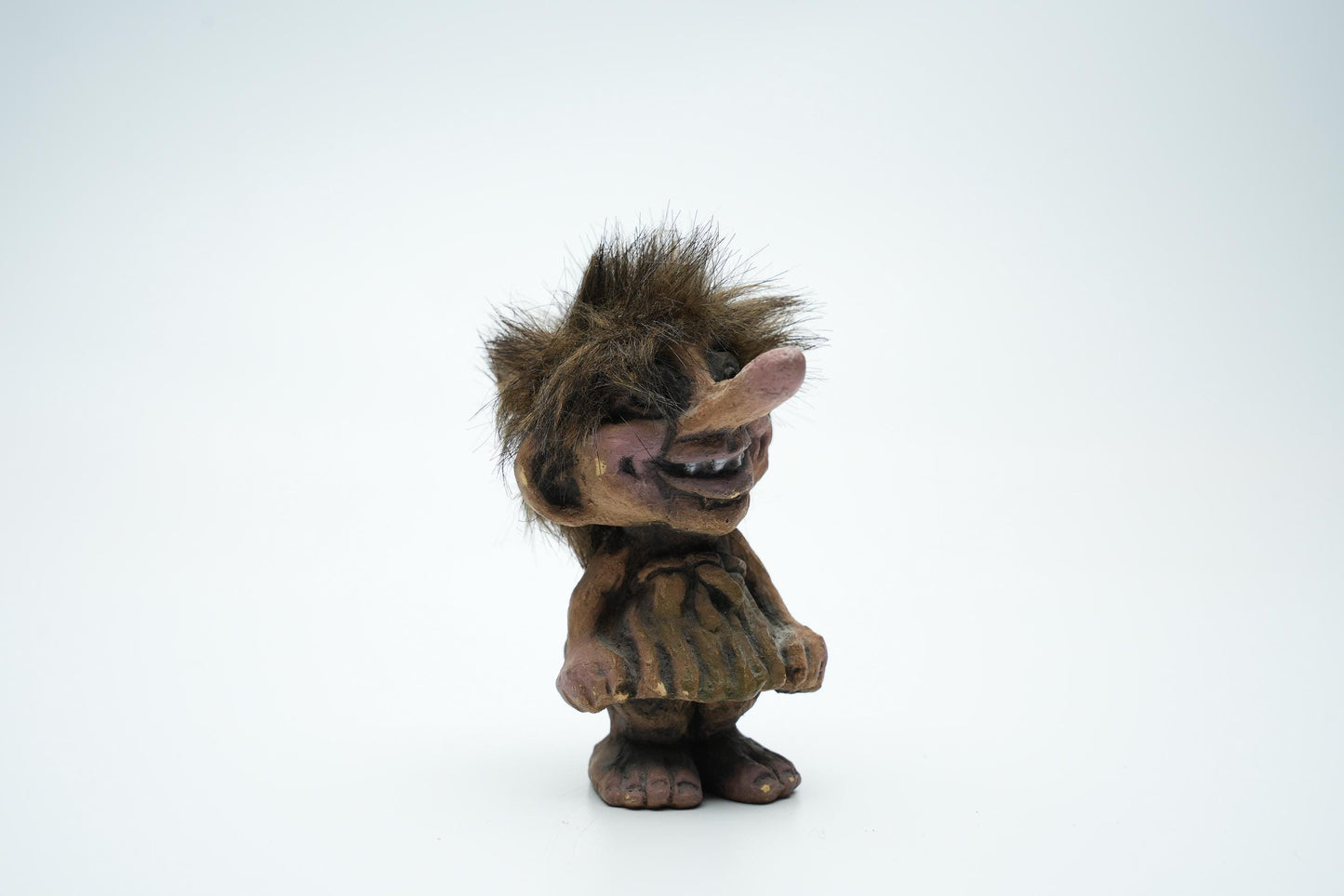 Nyform Troll (Nr. 15) – Handgemaakt Noors Troll Beeldje – 10 cm / 4 inch