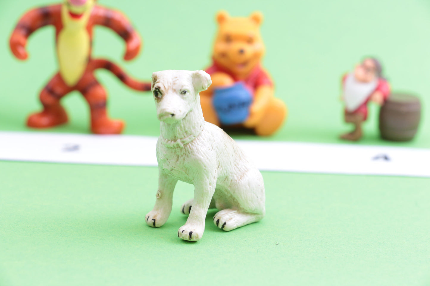 Figuren van Disney - Winnie The Pooh - Teigetje - vintage uit verschillende jaartallen