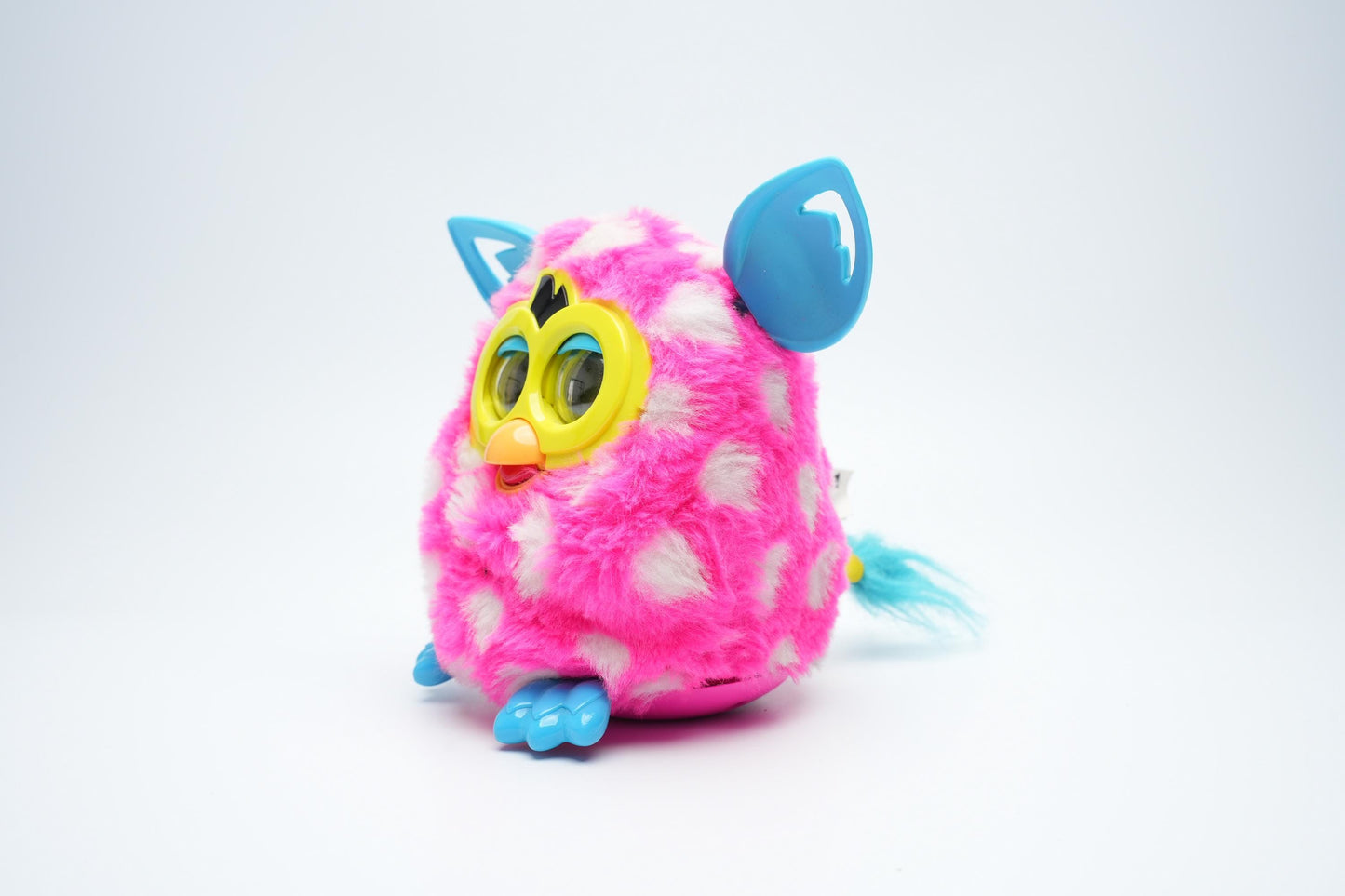 Schattige Vintage Furby – Spraakzaam en Interactief Speelkamermaatje