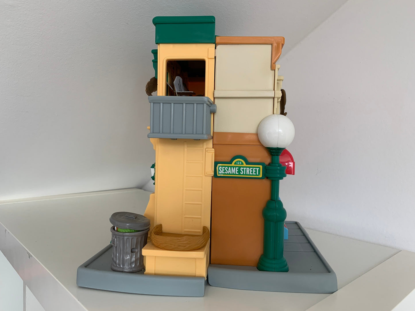 Sesame Street Fisher Price huis uit 1970’s (zeldzame vonst)