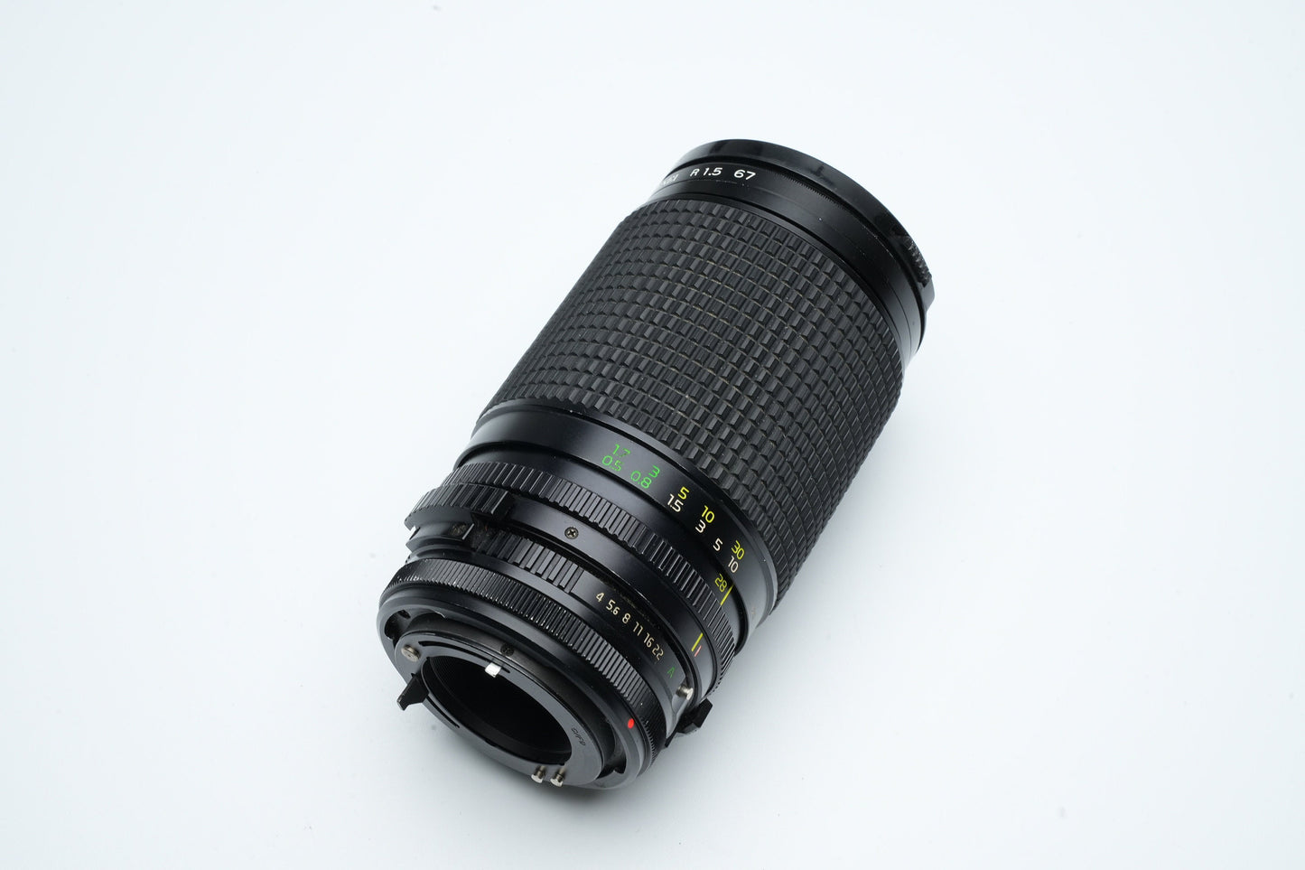 Tokina AI-X 28-135mm f4-4.6 - vintage objectief