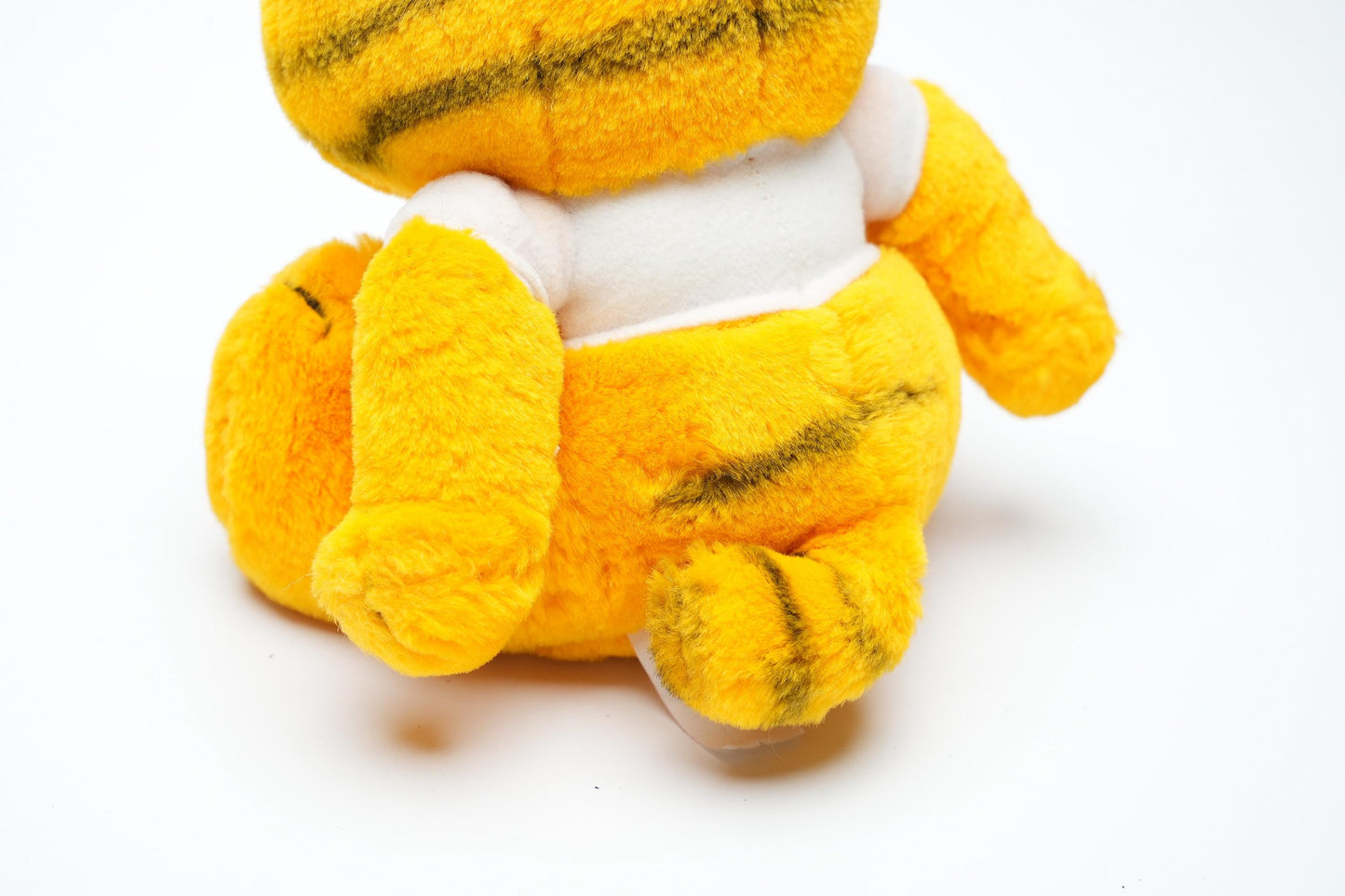 Garfield Knuffel – 18 cm (7,1 inch) – "I Hate Mondays" – United Feature Syndicate