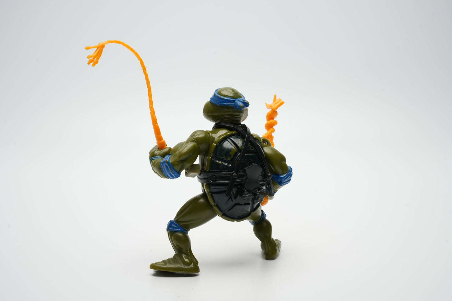 Teenage Mutant Ninja Turtles vintage figuur 1988 Leonardo met wapens