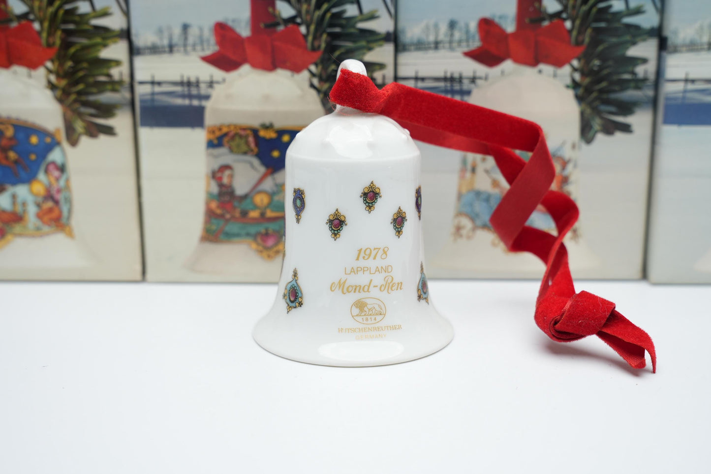 Hutschenreuther Porseleinen Kerstklokjes - Selecteer uw Jaar (1978-1987)