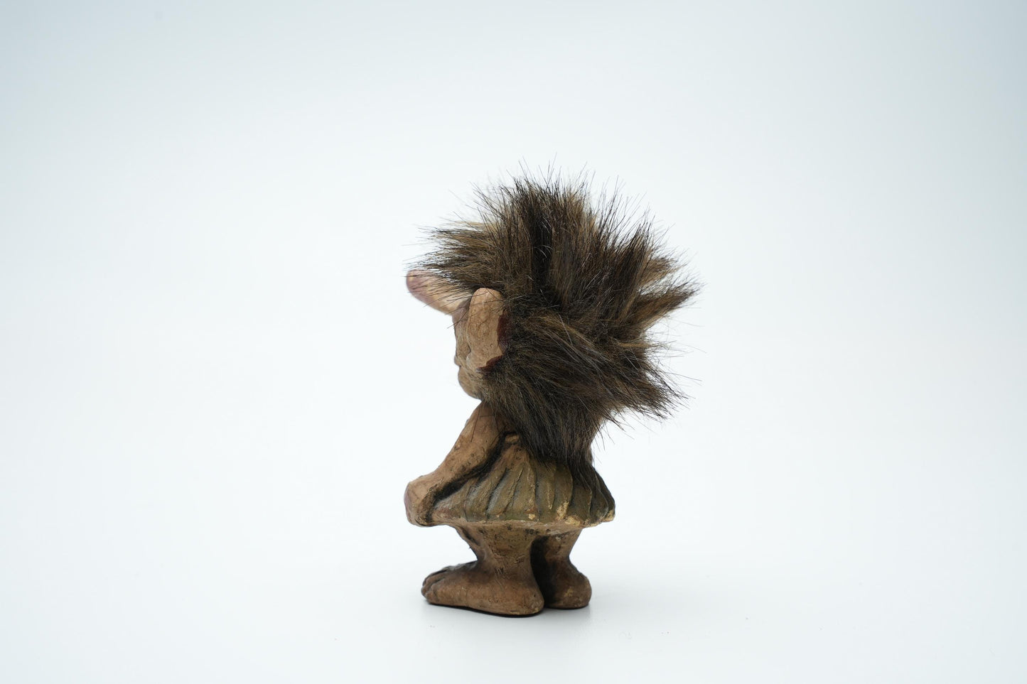 Nyform Troll (Nr. 15) – Handgemaakt Noors Troll Beeldje – 10 cm / 4 inch