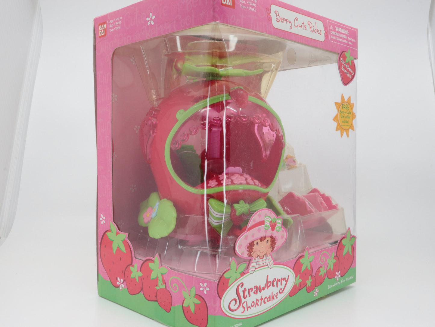 Strawberry Shortcake bandai strawberry shortcake fun mobile Berry Cute Rides Vintage