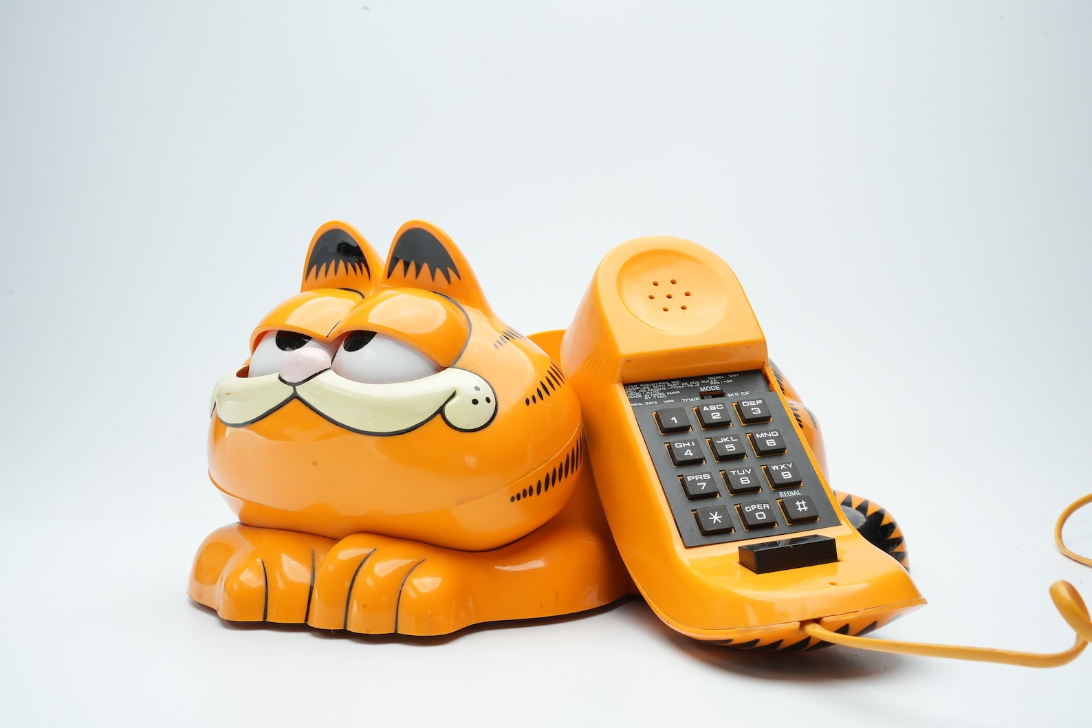 Garfield Calling The Garfield Phone: More than a toy, an icon of the '80s – Tone Vintage