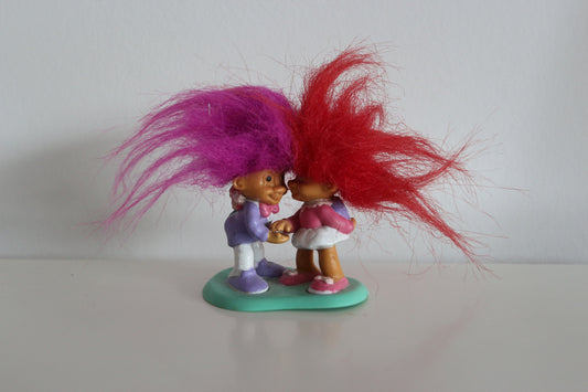 Vintage Trollen figuurtjes paars en rood haar (stel)