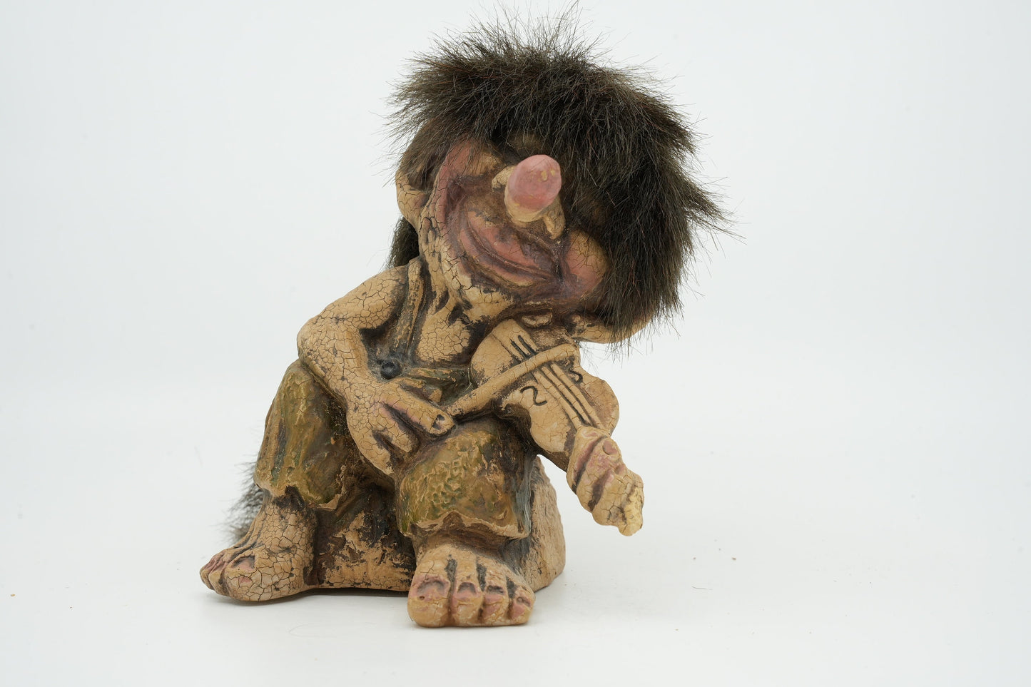 Vintage original Nyform Trol man met origineel kaartje | Nyform nummer 245 |Vintage nyform | Troll  (oude generatie) | Nyform Viool