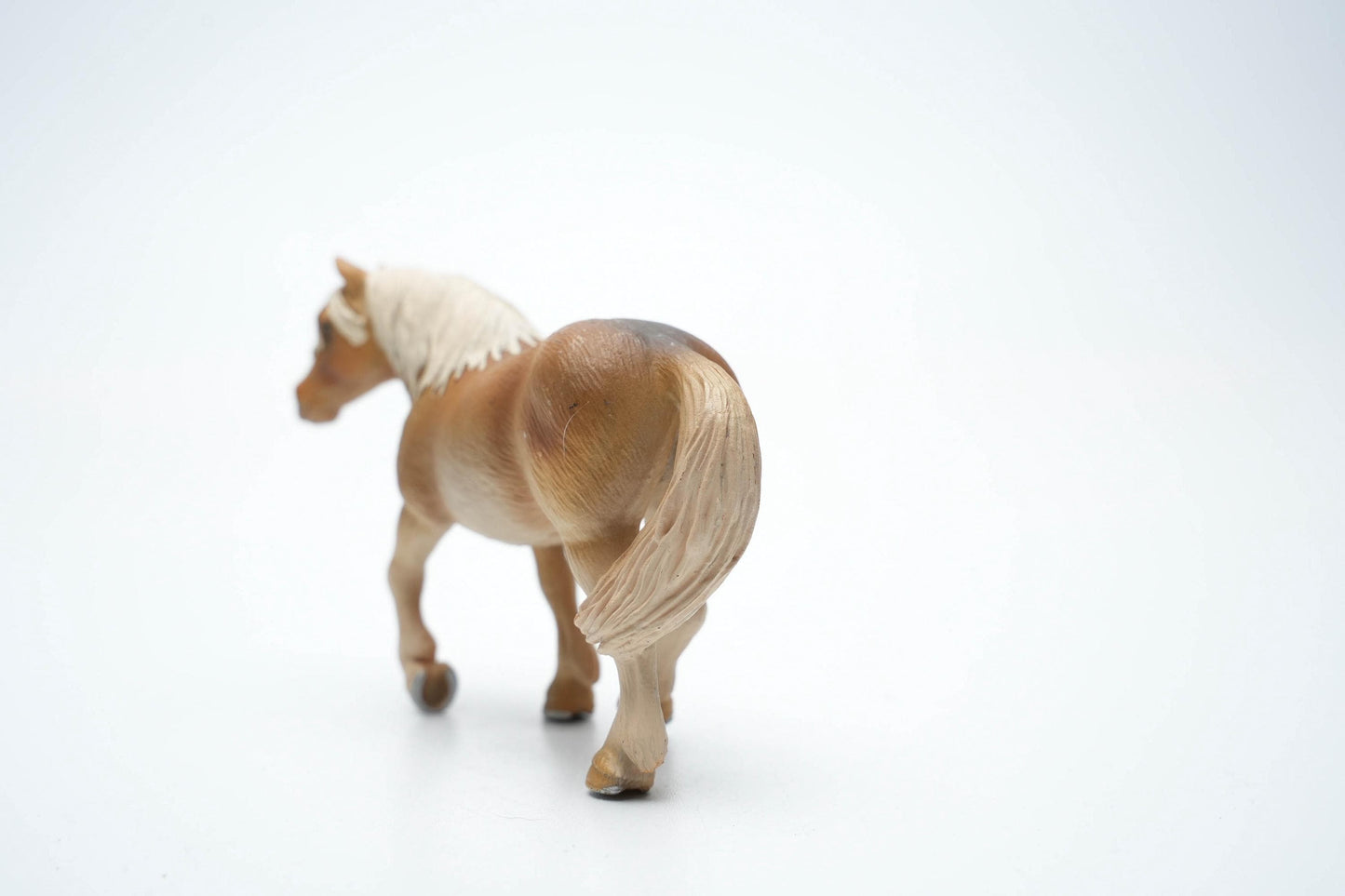Schleich 13606 Haflinger Merrie – 10 cm (ca. 4 inch) – 2006 – Vintage Paardenfiguur