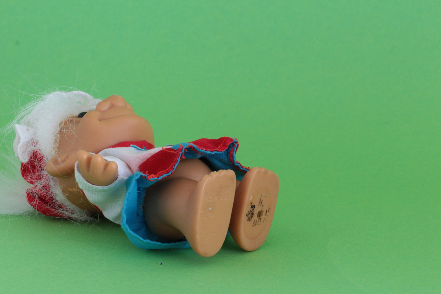 Vintage Russ Troll | Russ trol in leuk outfit