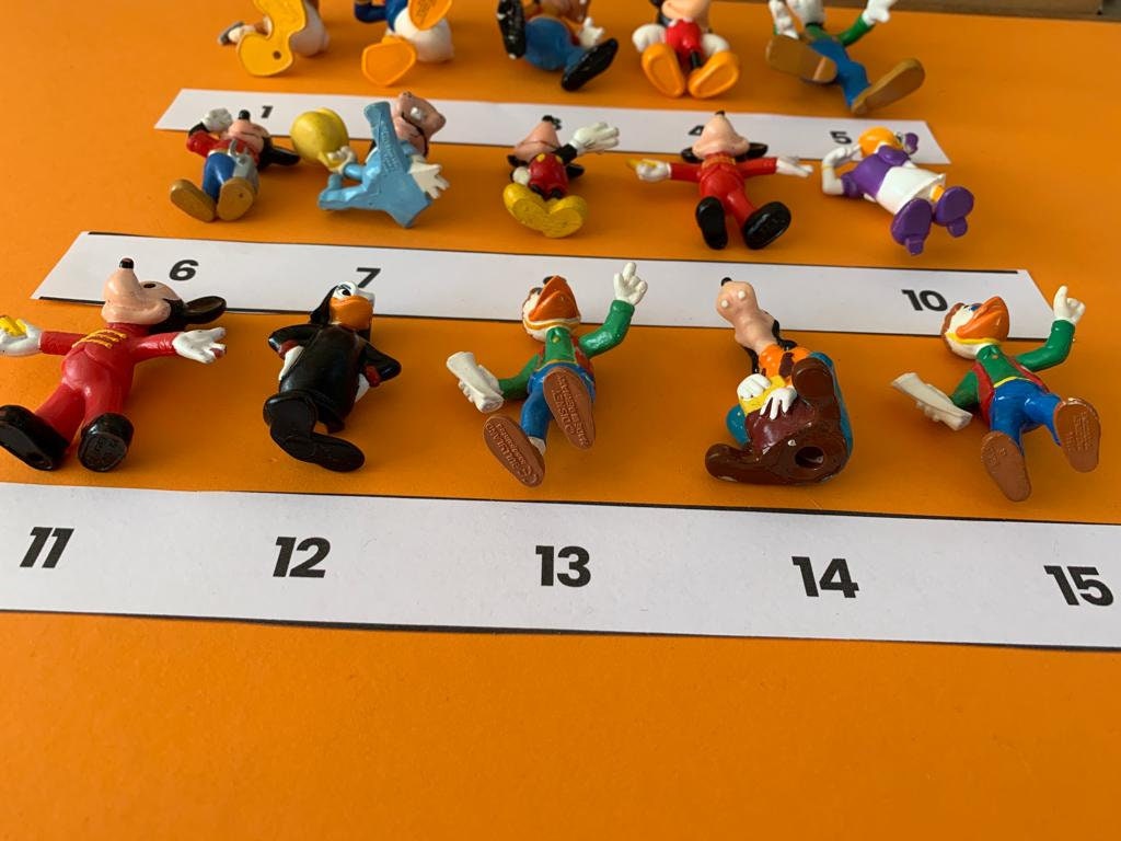 Verschillende vintage Disney figuren| PVC Figuur Beeldje Speelgoed Disney| Cake toppers Disney