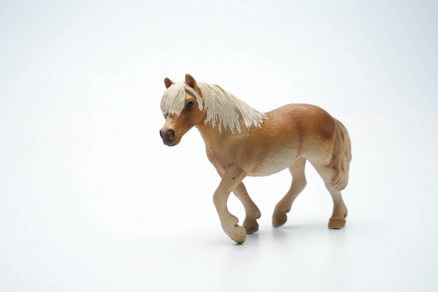 Schleich 13606 Haflinger Merrie – 10 cm (ca. 4 inch) – 2006 – Vintage Paardenfiguur