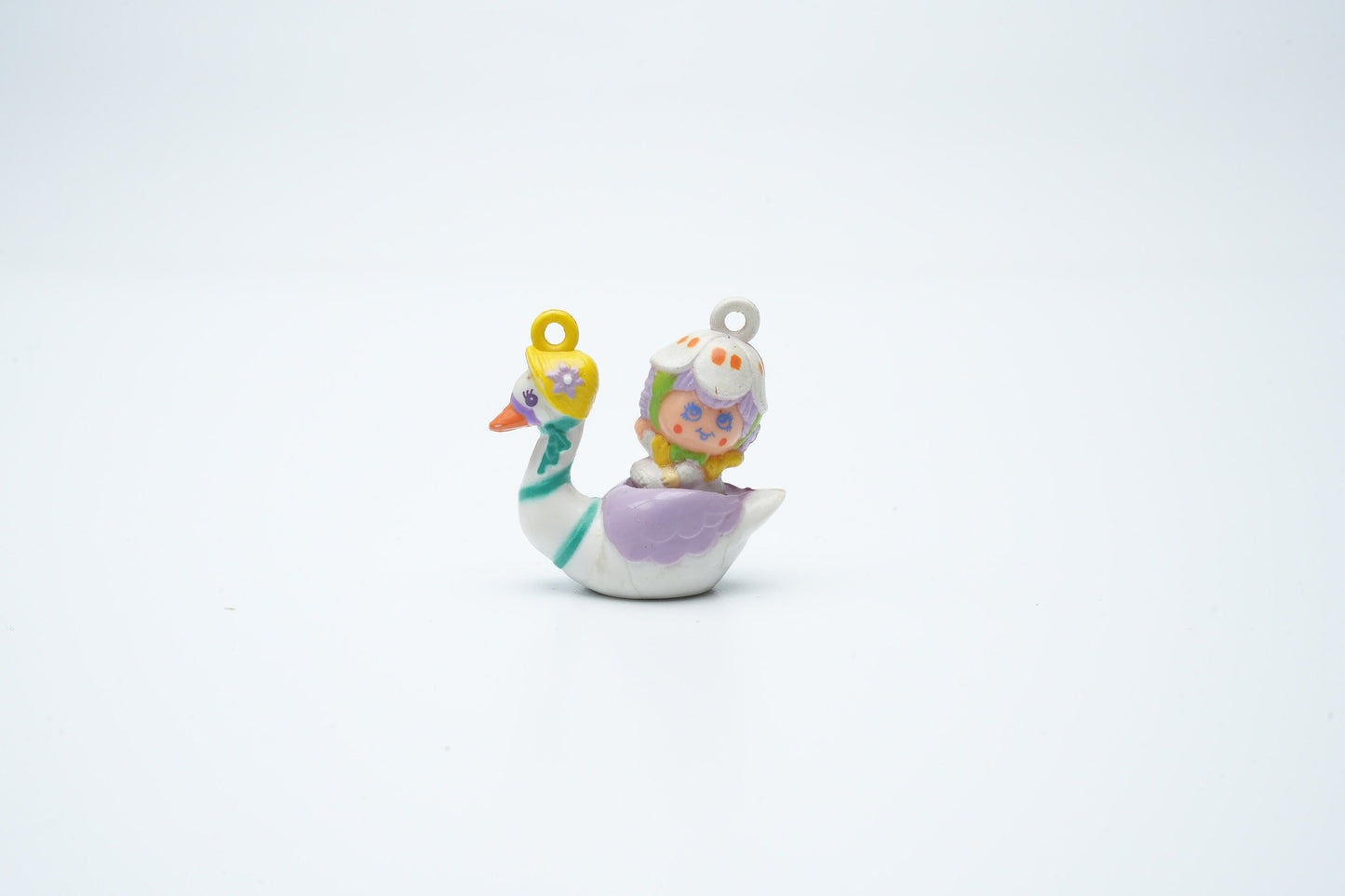 Vintage Charmkins Twinkle en Snowflower zwaan kettinghanger