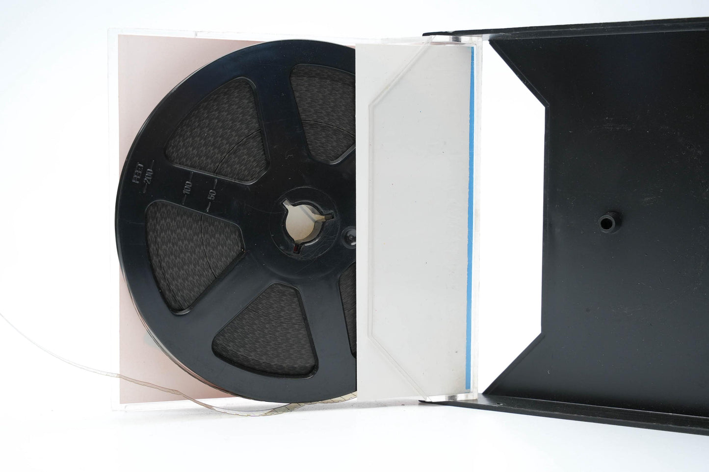 Vintage Super 8 Film “Konijnenjacht” | Cartoon S.8 | K615 | Kleur & Geluid | Ca. 1970s | Zeldzame animatiefilm op spoel