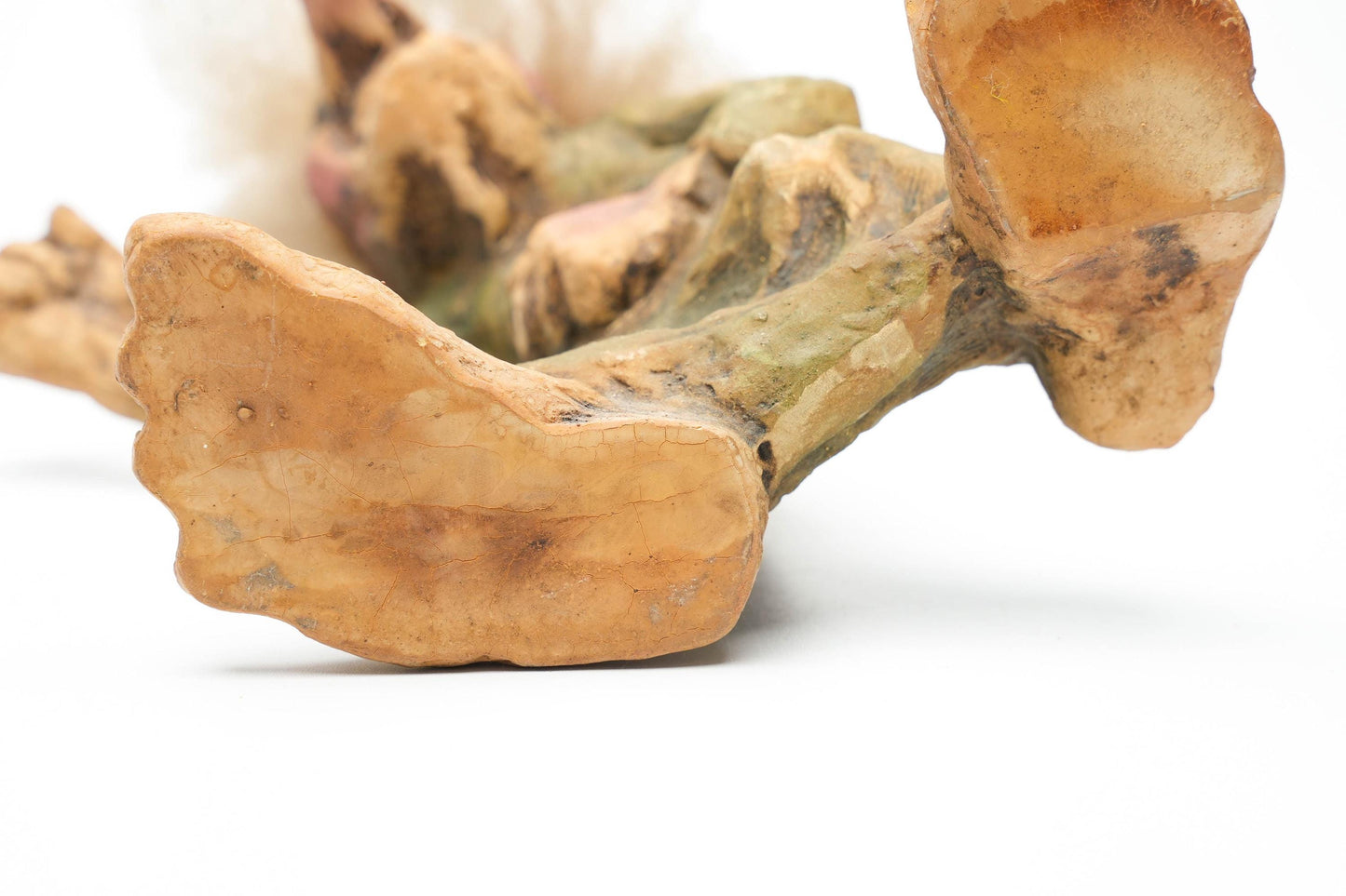 Grote Vintage Nyform Trol met Slingshot – Handgemaakt Noors Troll Beeldje – 25 cm / ca. 9.8 inch