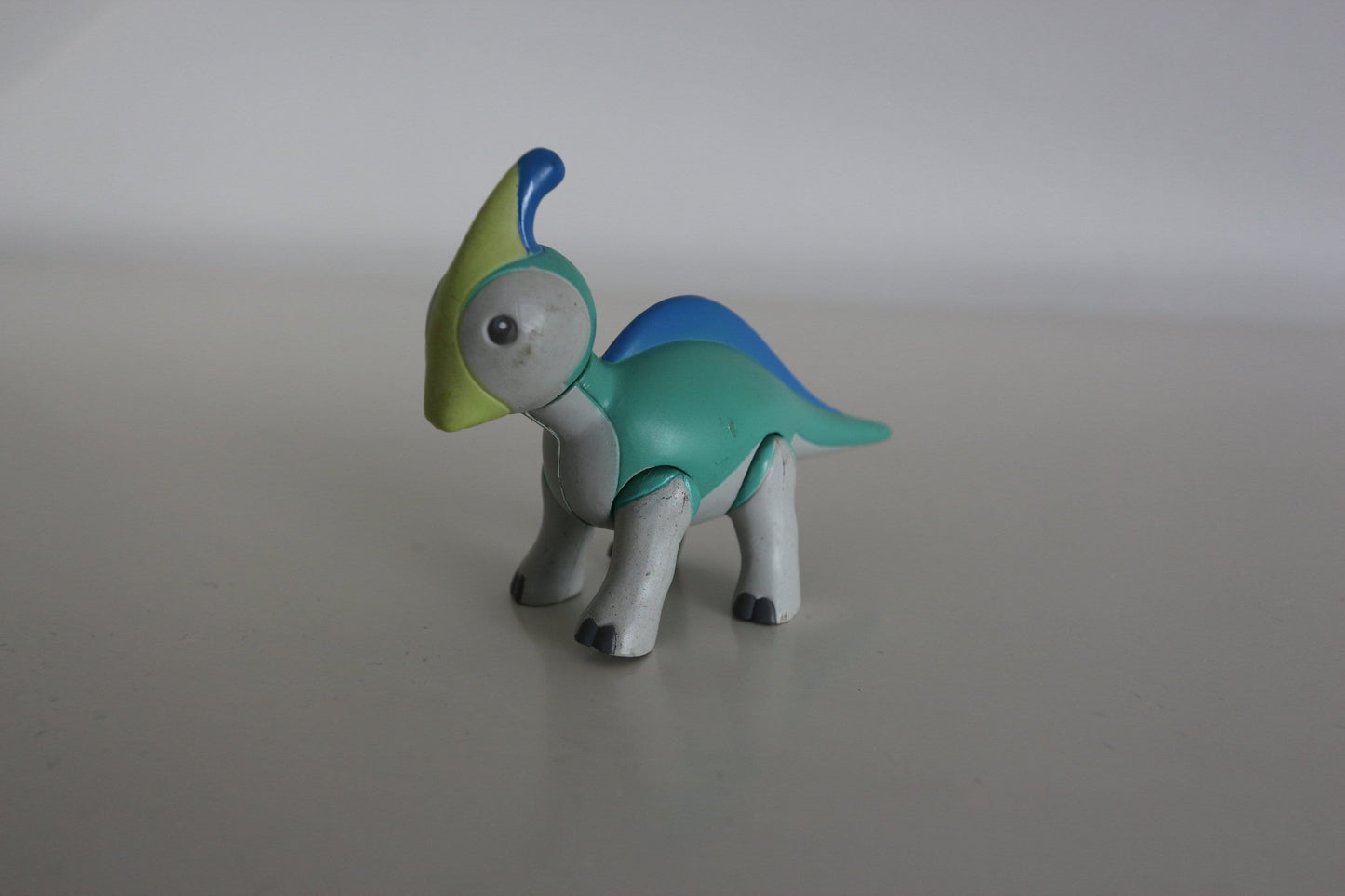 Sega Sunrise Playmates Dinosaur King - PARIJS - speelgoed figuur 2"