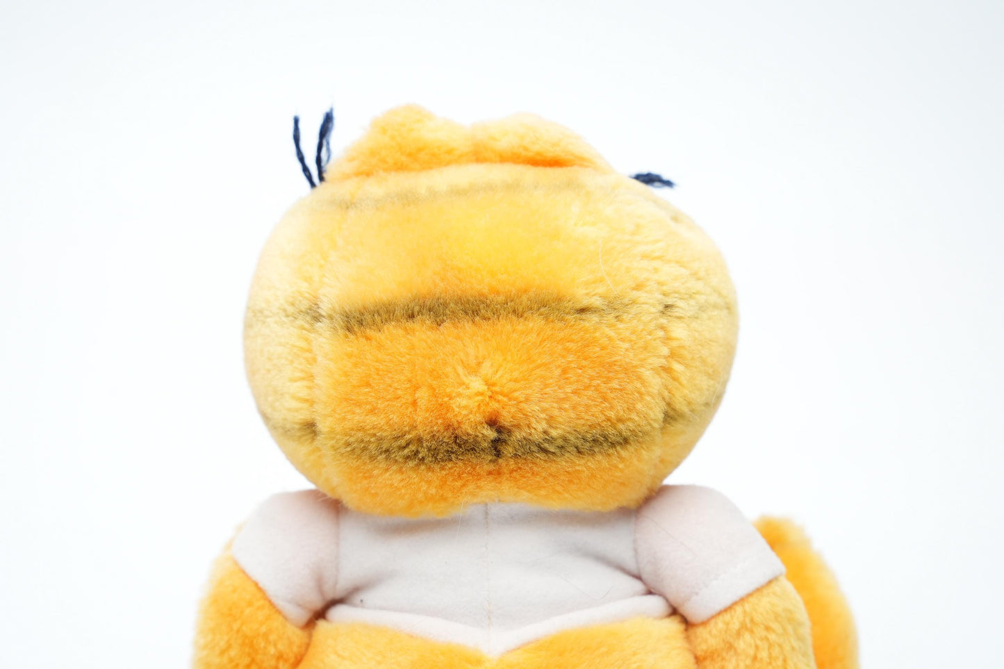 Vintage Garfield Knuffel – Zittend met "Don't Ask!" Shirt – 18 cm (7 inch)