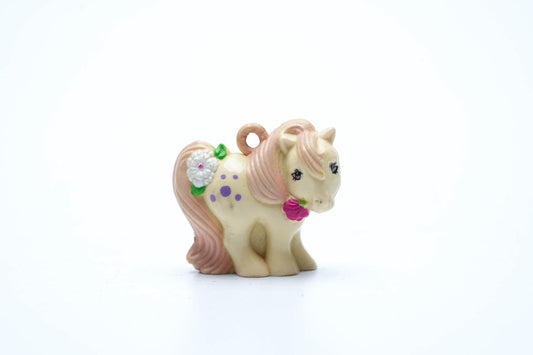 Vintage My Little Pony x Charmkins Pixie Pony – Mommy Charm – Hasbro 1983 | Zeldzaam G1 PVC figuur