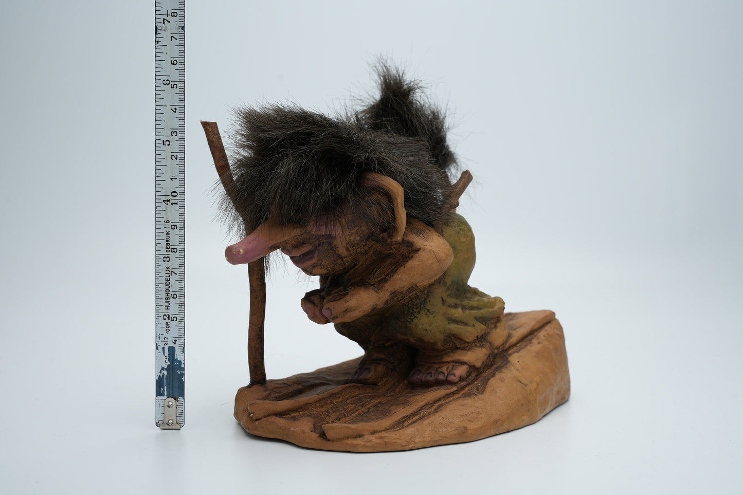 Originele Nyform Skiënde Troll handgemaakt in Noorwegen