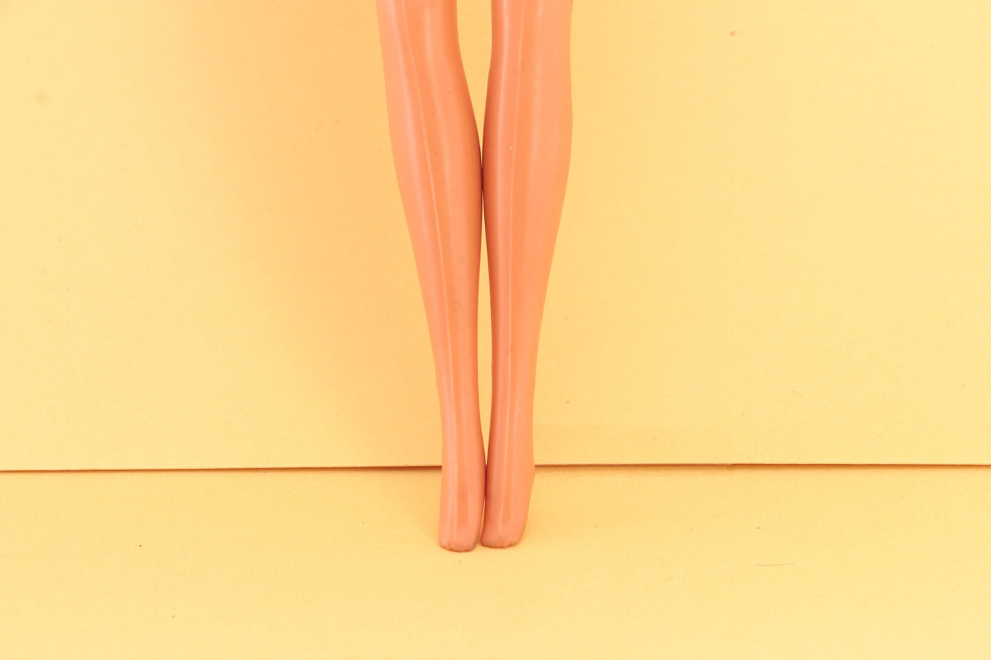Barbie pop met mooie jurk | Genuine Barbie kleding