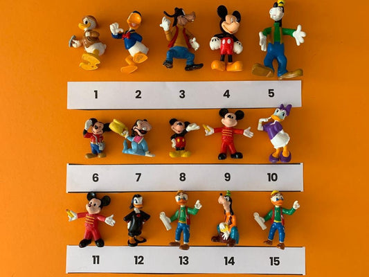 Verschillende vintage Disney figuren| PVC Figuur Beeldje Speelgoed Disney| Cake toppers Disney